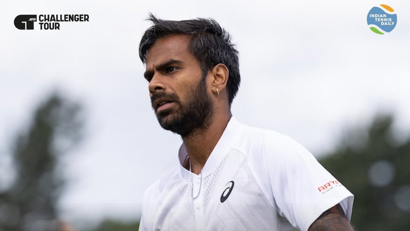 Sumit Nagal during a tennis match at the ATP Challenger Tour 2025