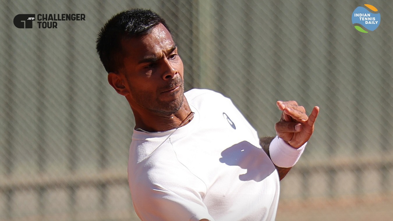 Sumit Nagal during a tennis match at the ATP Challenger Tour 2025