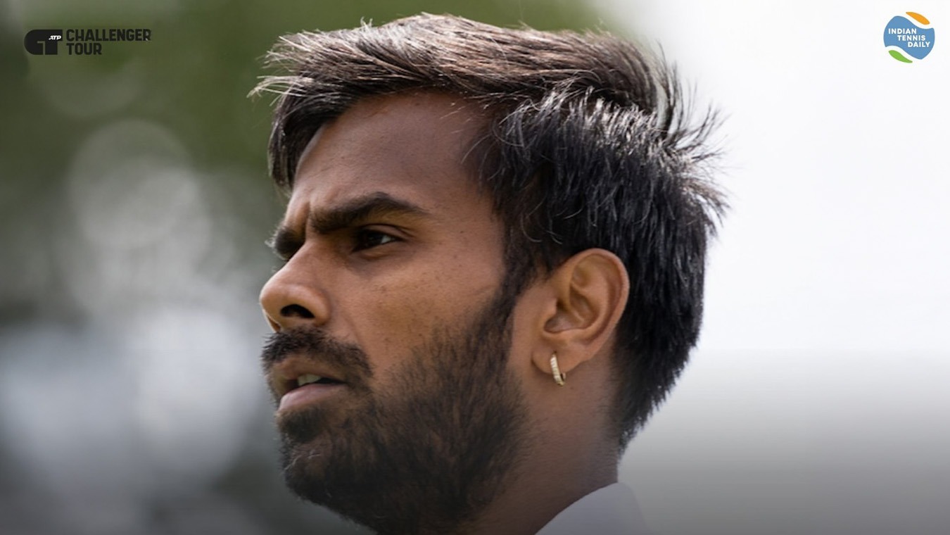 Sumit Nagal during a tennis match at the ATP Challenger Tour 2025