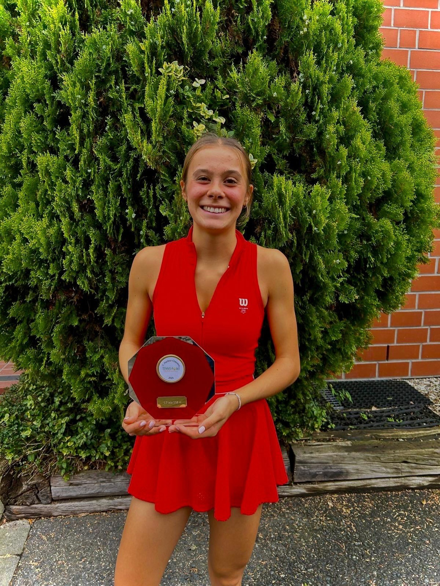 Liv Windschall during a tennis match at the Autumn Classics 2025 in Isernhagen