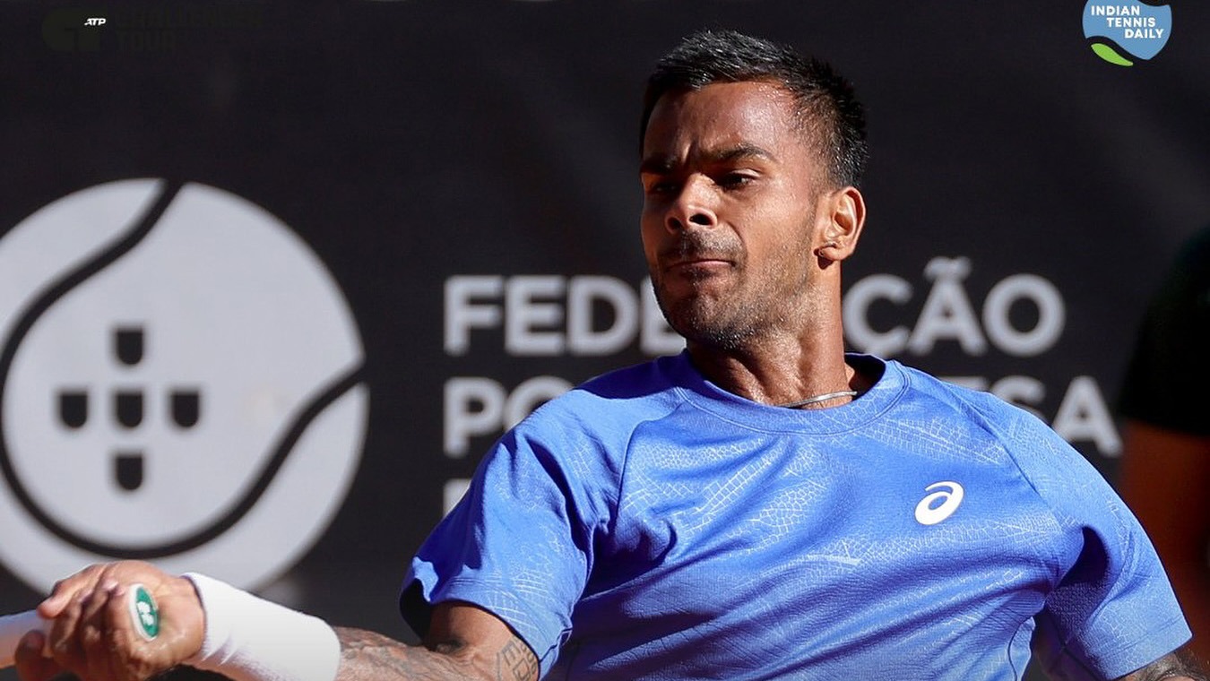 Sumit Nagal during a tennis match at the ATP Challenger Tour 2025