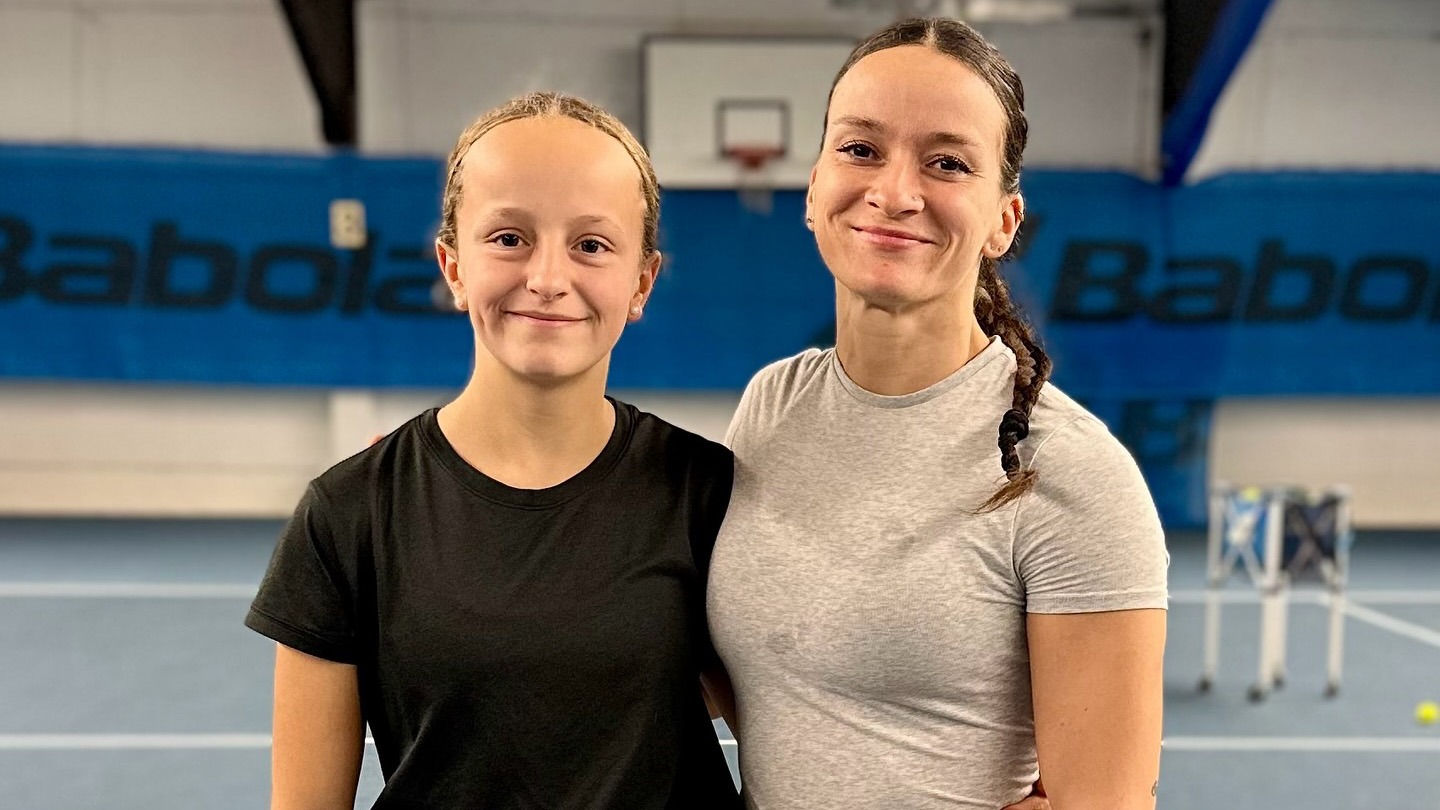 Greta Friehe with coach