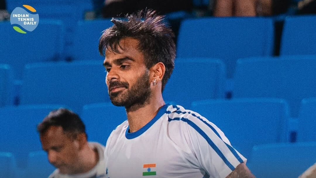 Tennisspieler Sumit Nagal aus Indien im Match bei den Asian Games.